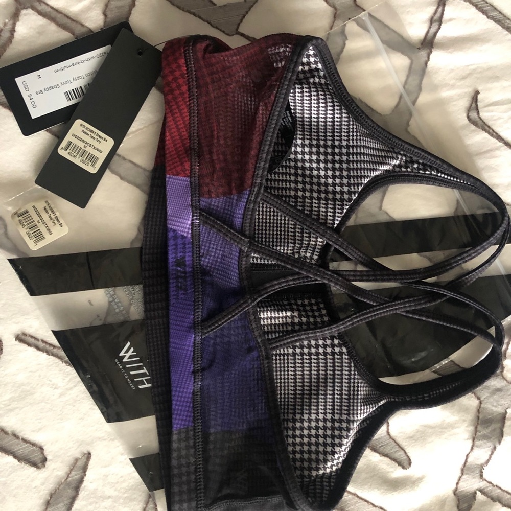 Peloton sports bra